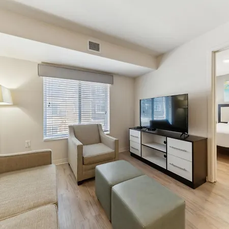 Beautiful 1Bedroom Apr I Pool I Parking